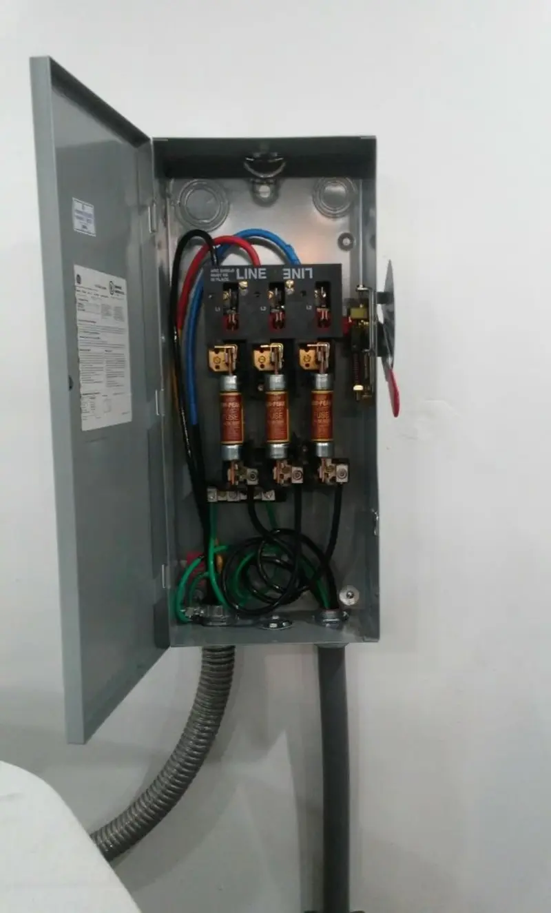 Three-phase disconnect switch installed for Electrical Wiring & Rewiring in Mineral Wells